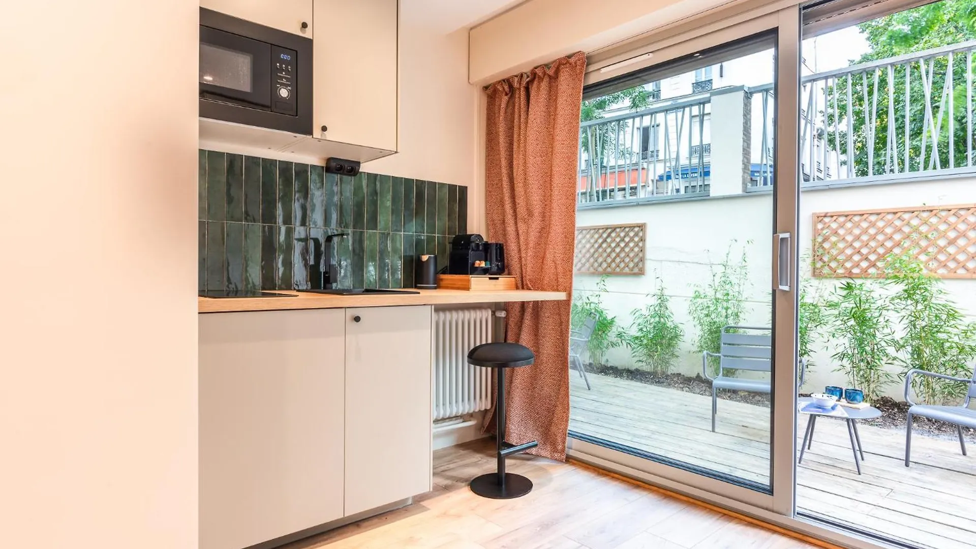 Daire Maison Menilmontant Paris Fransa